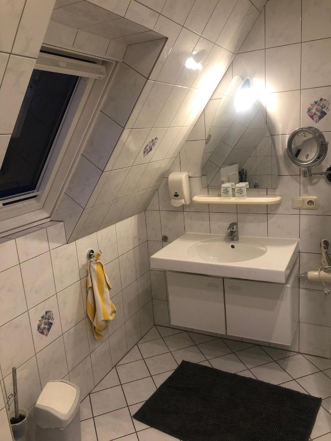 Ferienwohnung Lara "Im Herzen Von Ostfriesland" Osteel Exterior photo